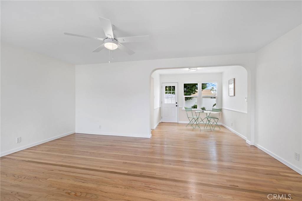 Long Beach, CA 90815,1833 N Greenbrier RD N