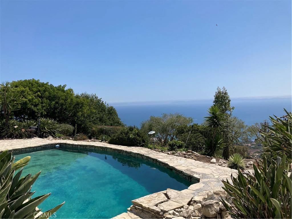 Rancho Palos Verdes, CA 90275,35 Oceanaire DR