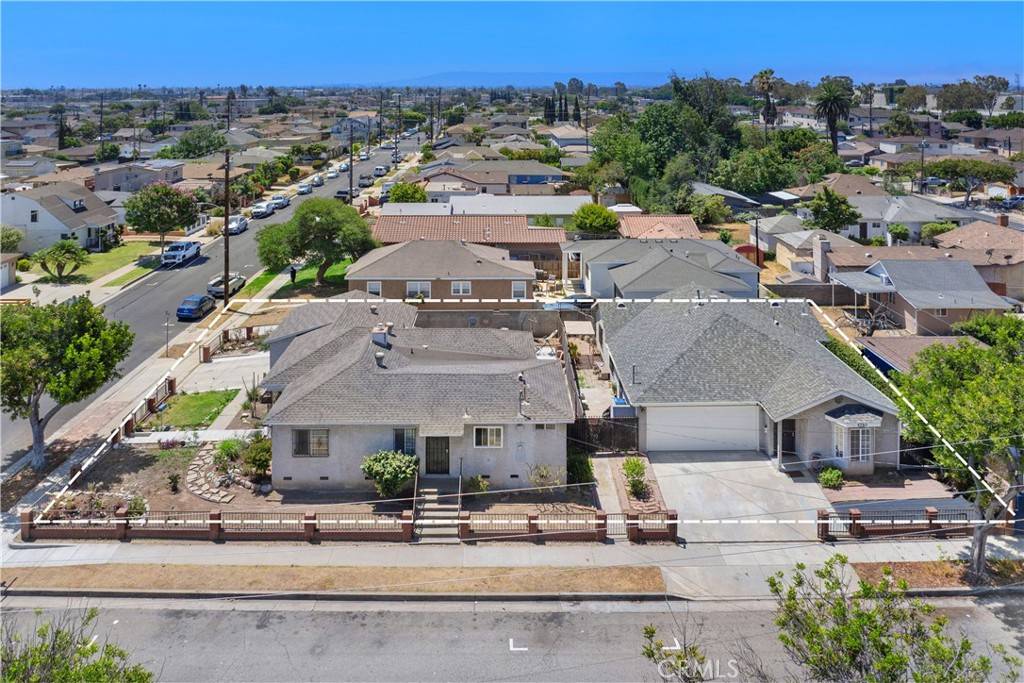 Hawthorne, CA 90250,11905 Freeman