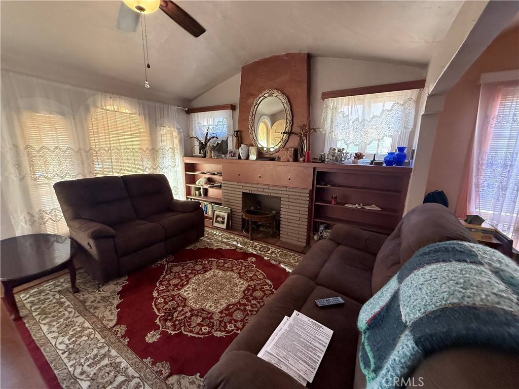 San Pedro, CA 90731,1014 S Meyler ST