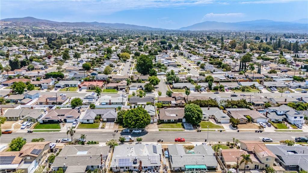 Placentia, CA 92870,1802 Cartlen DR