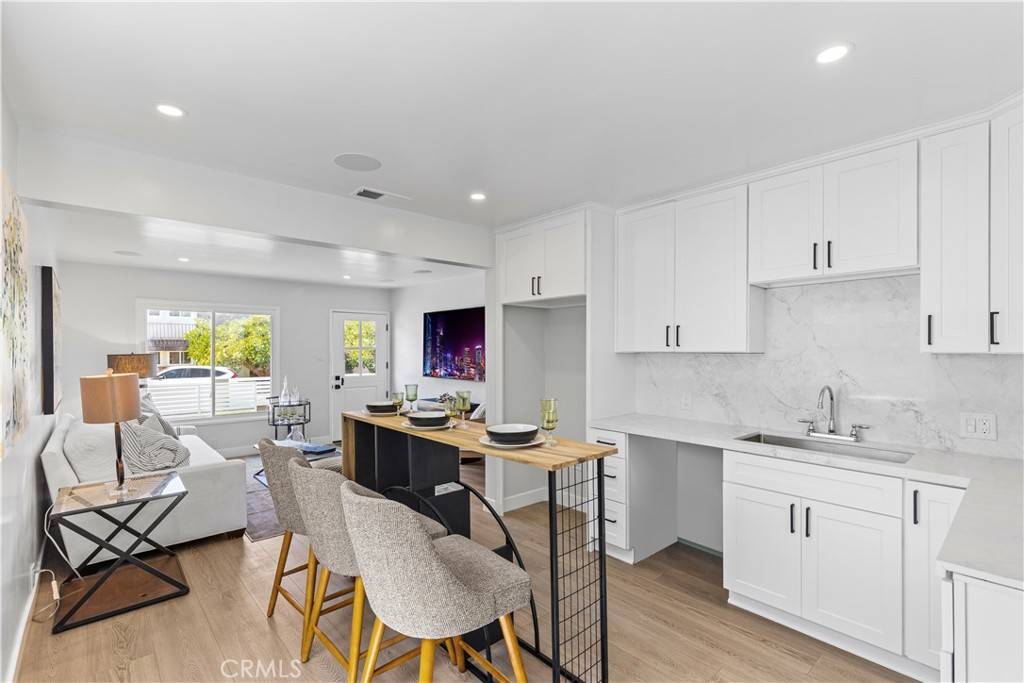 Redondo Beach, CA 90278,2419 Graham AVE