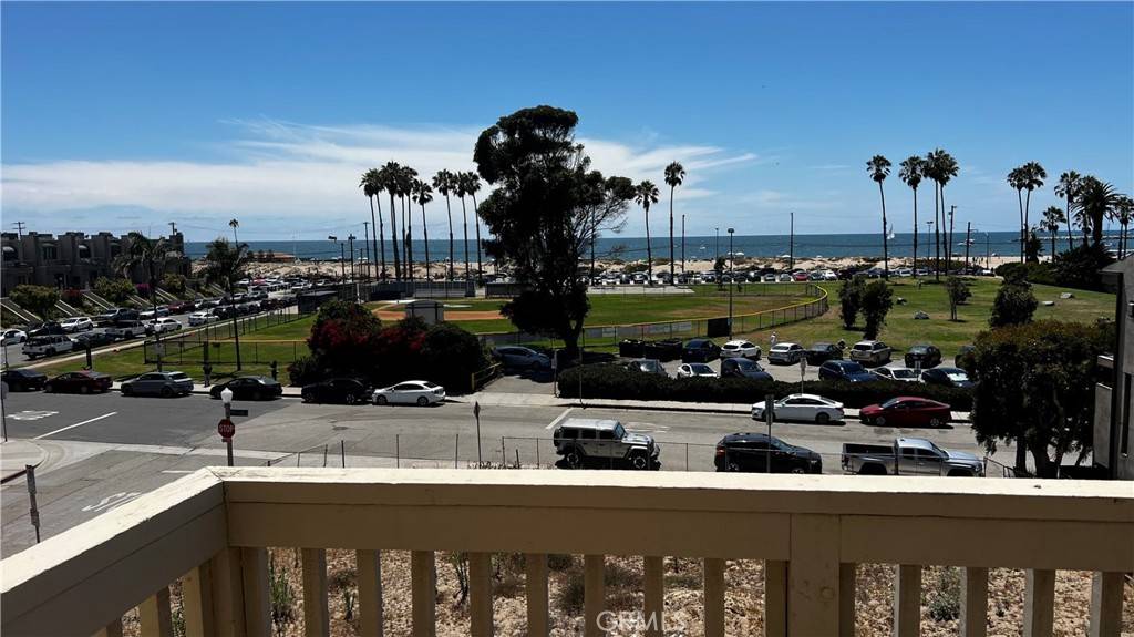 Playa Del Rey, CA 90293,6690 Vista Del Mar #H