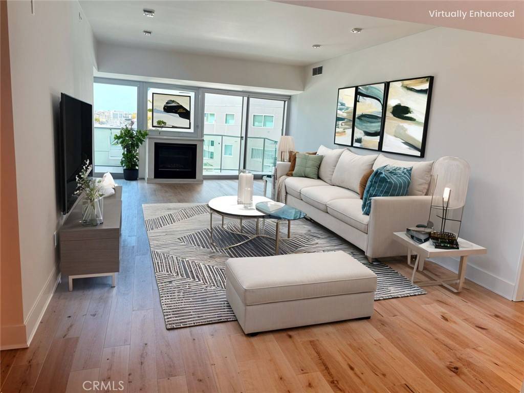 Marina Del Rey, CA 90292,13600 Marina Pointe DR #501
