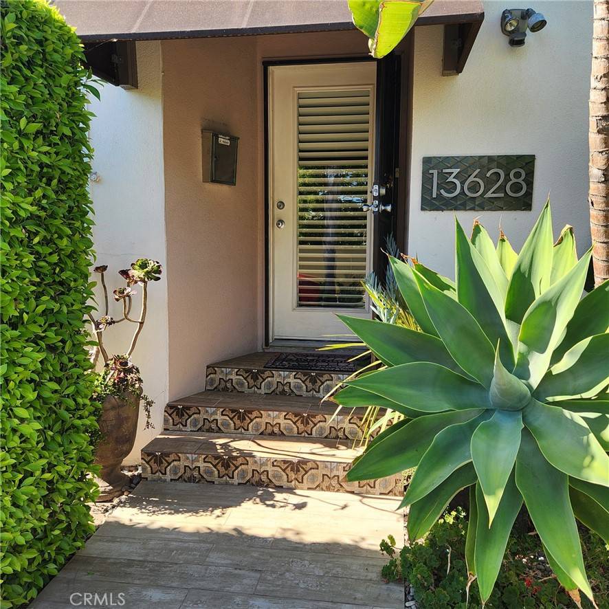 Gardena, CA 90247,13628 S Mariposa AVE