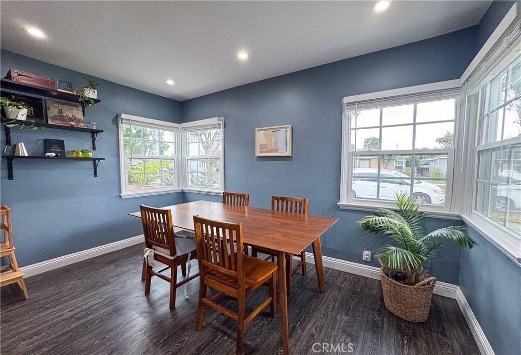 Long Beach, CA 90805,161 E Allington ST