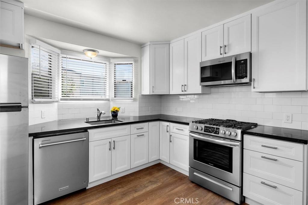 Manhattan Beach, CA 90266,309 24th ST