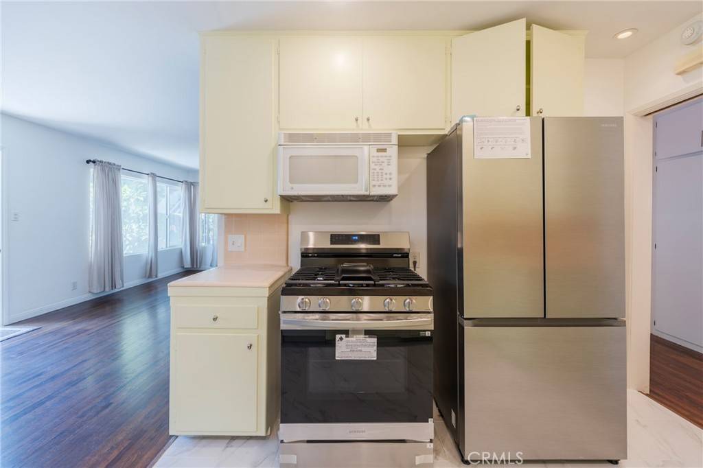 Long Beach, CA 90802,326 Hermosa AVE #7
