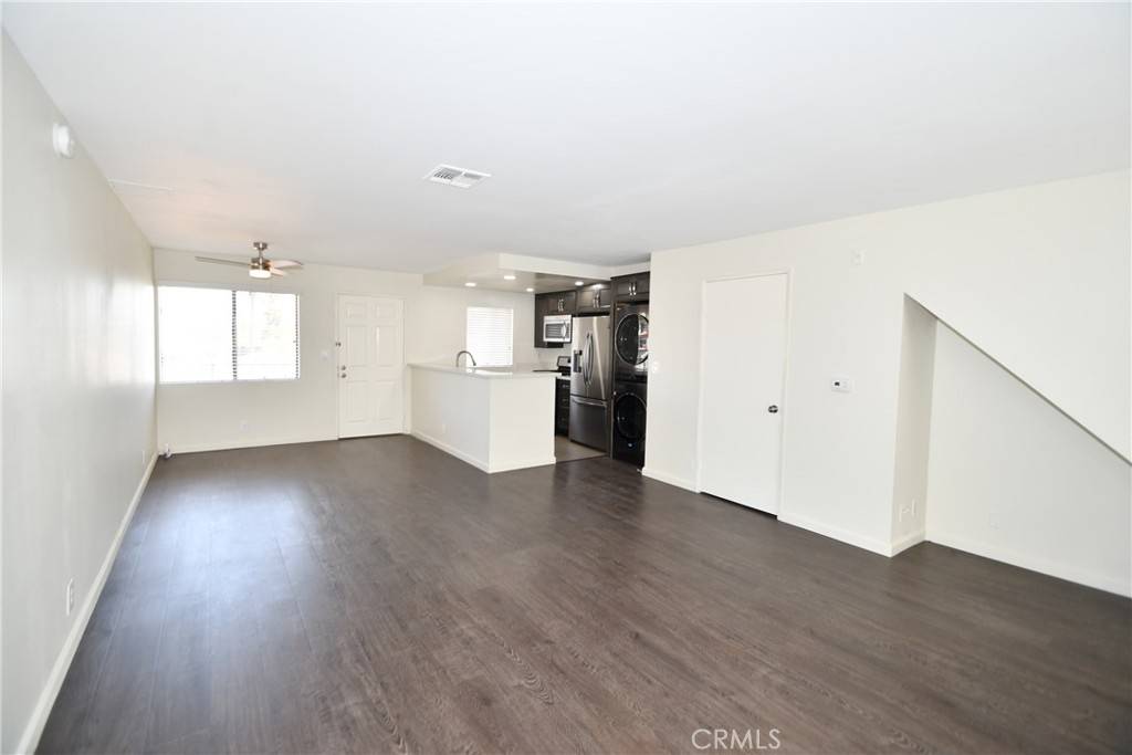 Los Angeles, CA 90066,11852 Washington PL #6