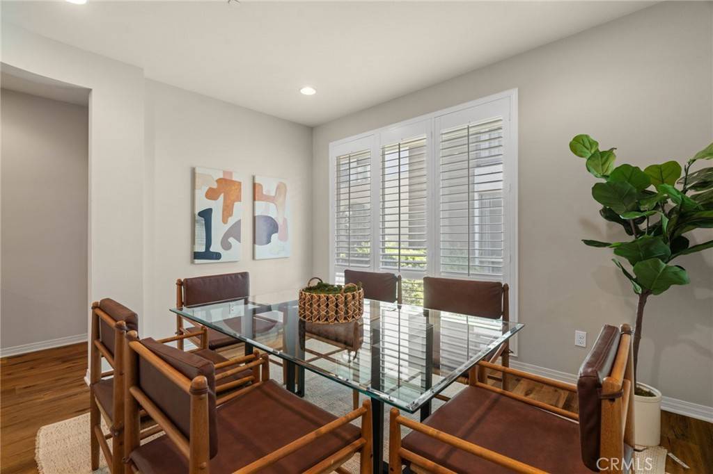 Hawthorne, CA 90250,12913 Mission AVE #108