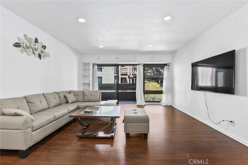 Playa Del Rey, CA 90293,7740 Redlands ST #M2076
