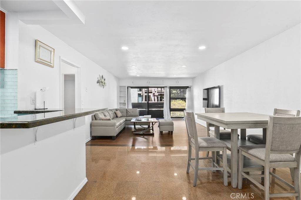 Playa Del Rey, CA 90293,7740 Redlands ST #M2076