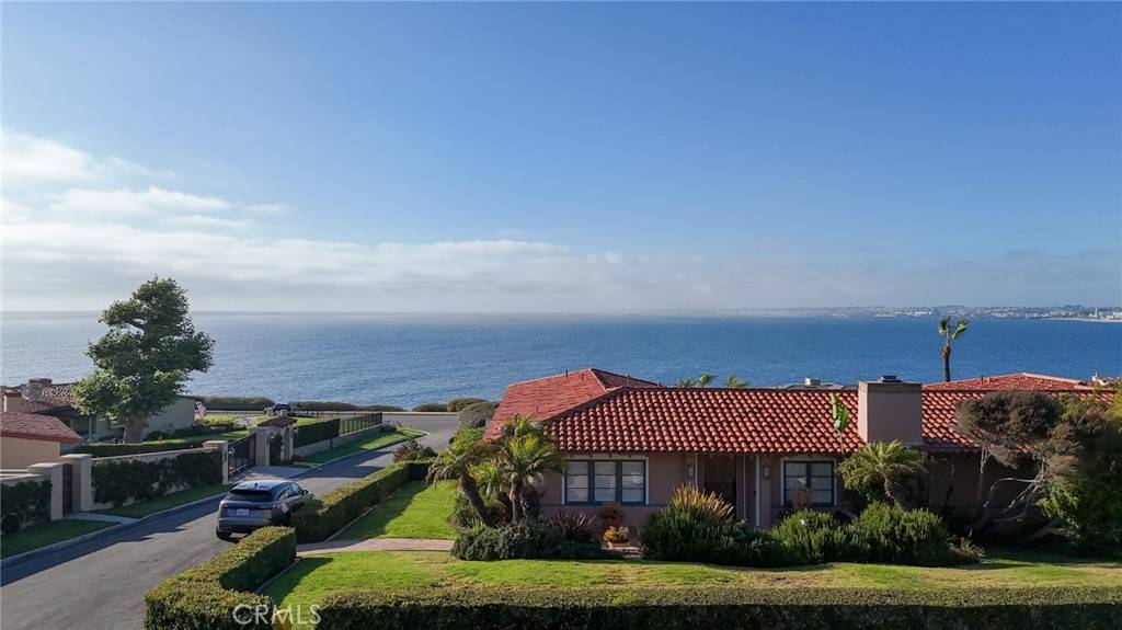 Palos Verdes Estates, CA 90274,552 Via Media