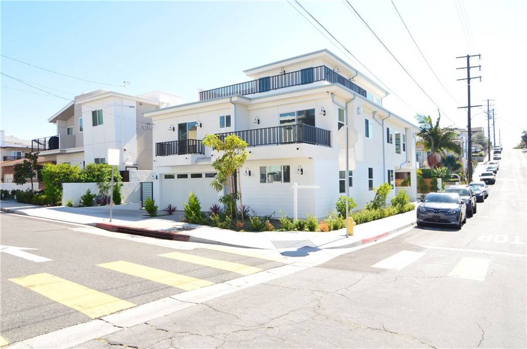 Redondo Beach, CA 90278,2100 Carnegie LN