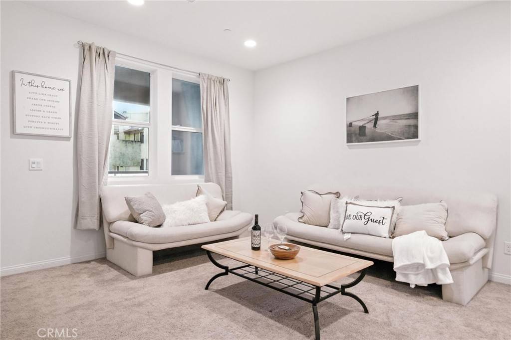 Lemon Grove, CA 91945,3504 Sequoia ST