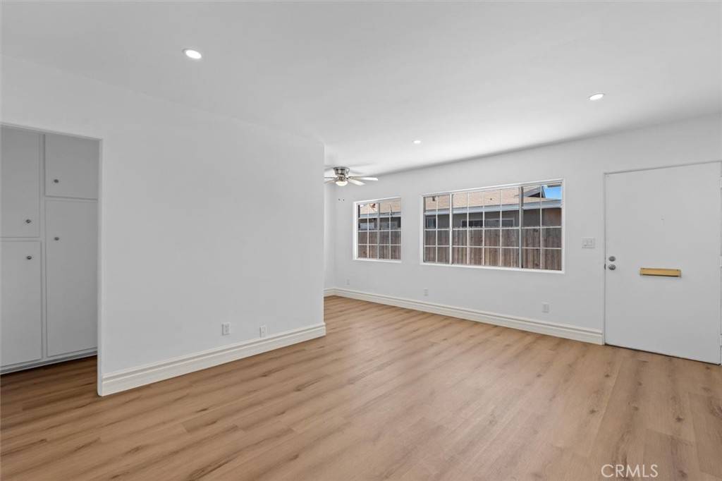 Lomita, CA 90717,2428 250th