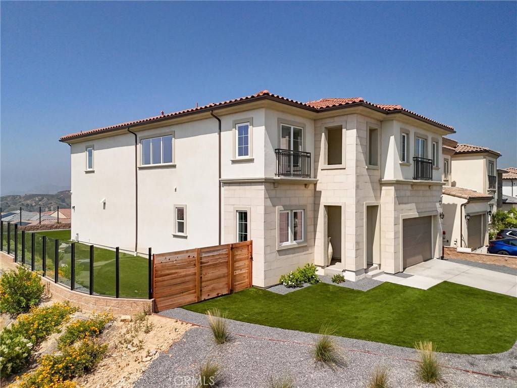Northridge, CA 91326,20644 Deer Grass CT W