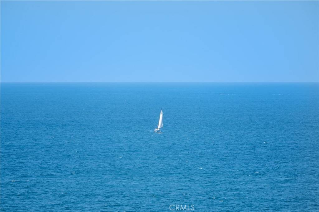 Redondo Beach, CA 90277,555 Esplanade #520