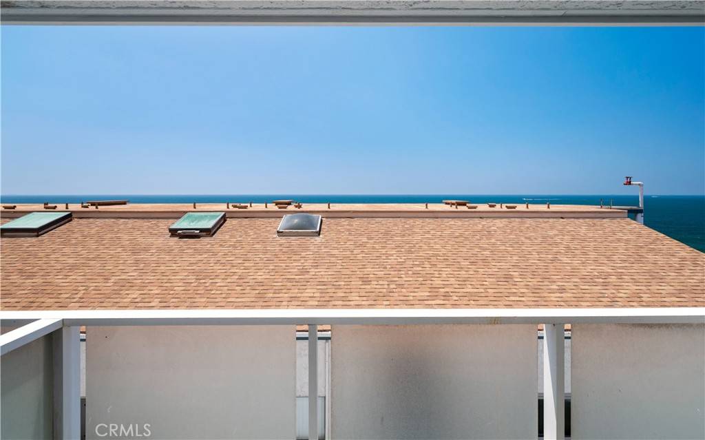 Redondo Beach, CA 90277,615 Esplanade #512