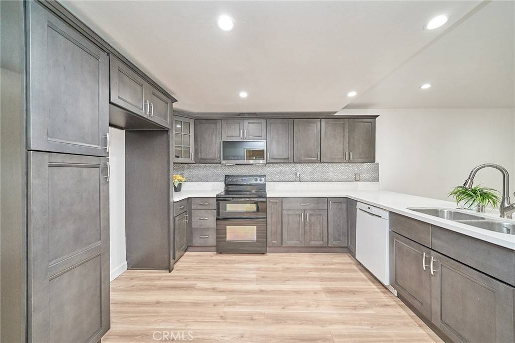 Rolling Hills Estates, CA 90274,57 Seaview DR S