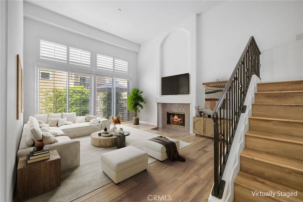 Redondo Beach, CA 90278,700 Meyer LN #15