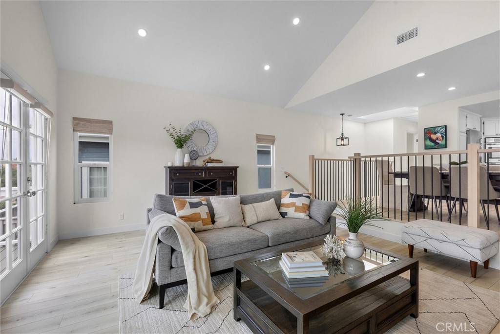 Redondo Beach, CA 90278,1727 Spreckels LN