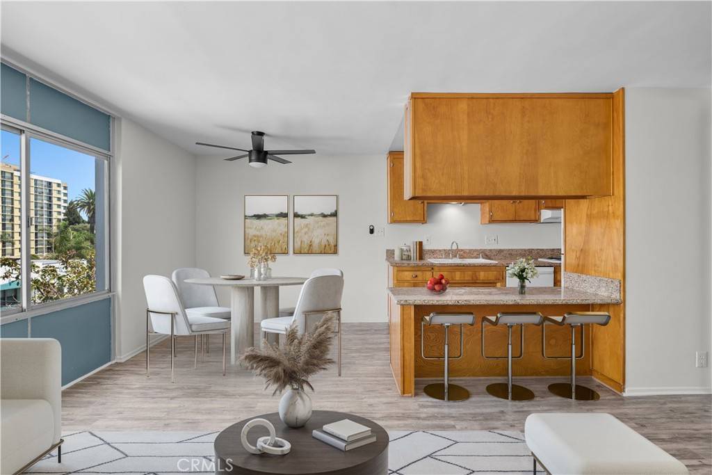 Long Beach, CA 90802,250 Linden AVE #405