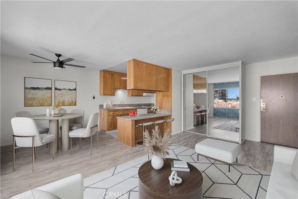 Long Beach, CA 90802,250 Linden AVE #405