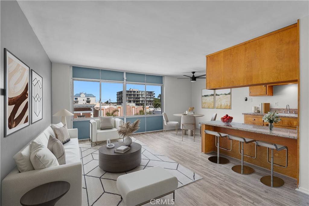 Long Beach, CA 90802,250 Linden AVE #405