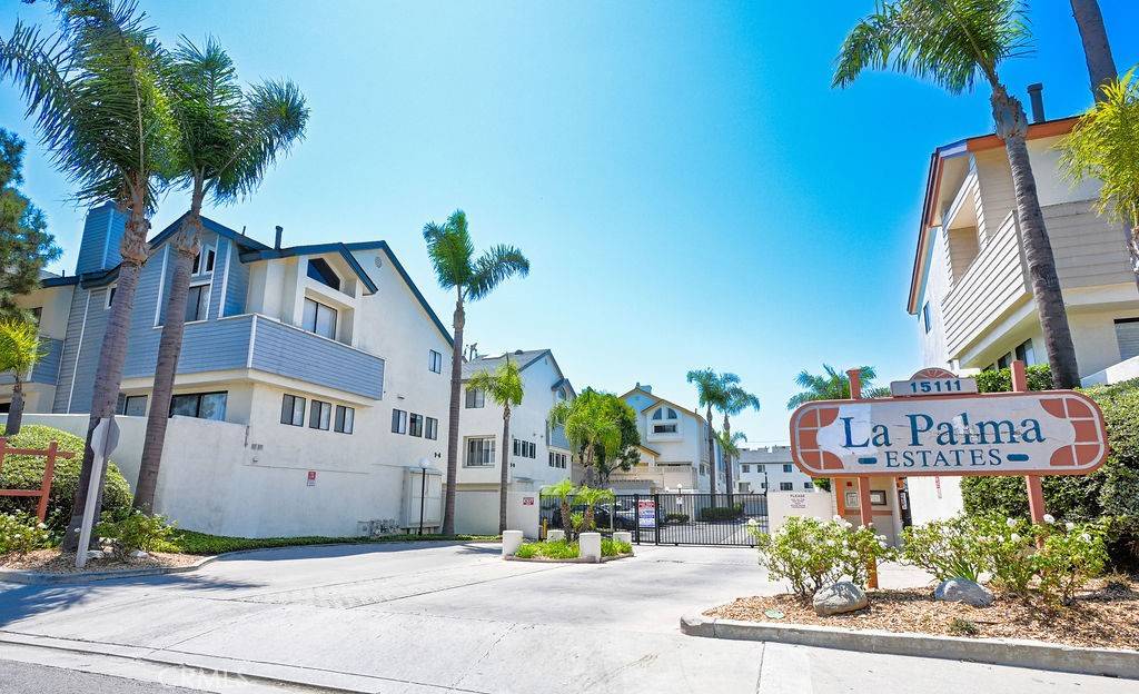 Lawndale, CA 90260,15111 Freeman AVE #44