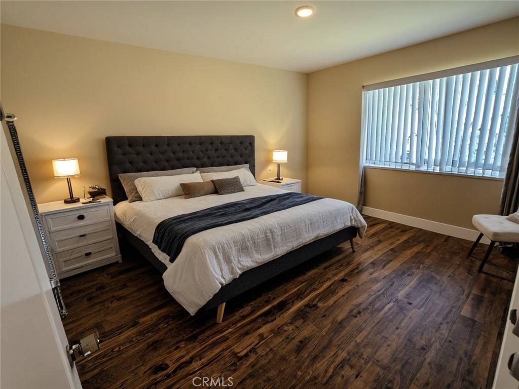 West Hills, CA 91307,22532 Saticoy ST
