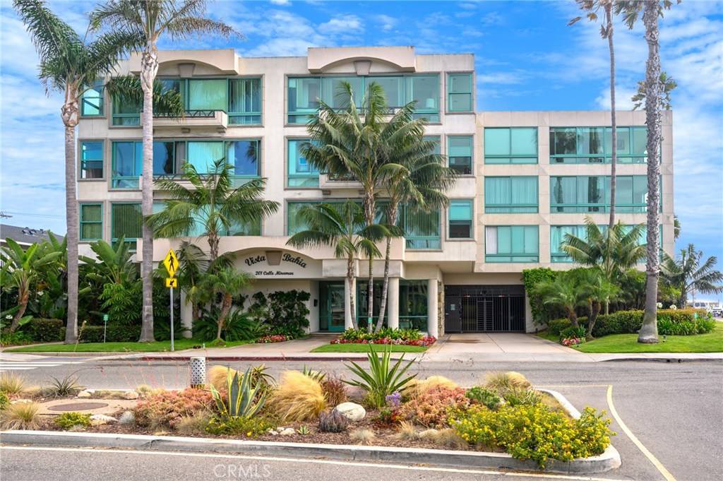 Redondo Beach, CA 90277,201 Calle Miramar #8