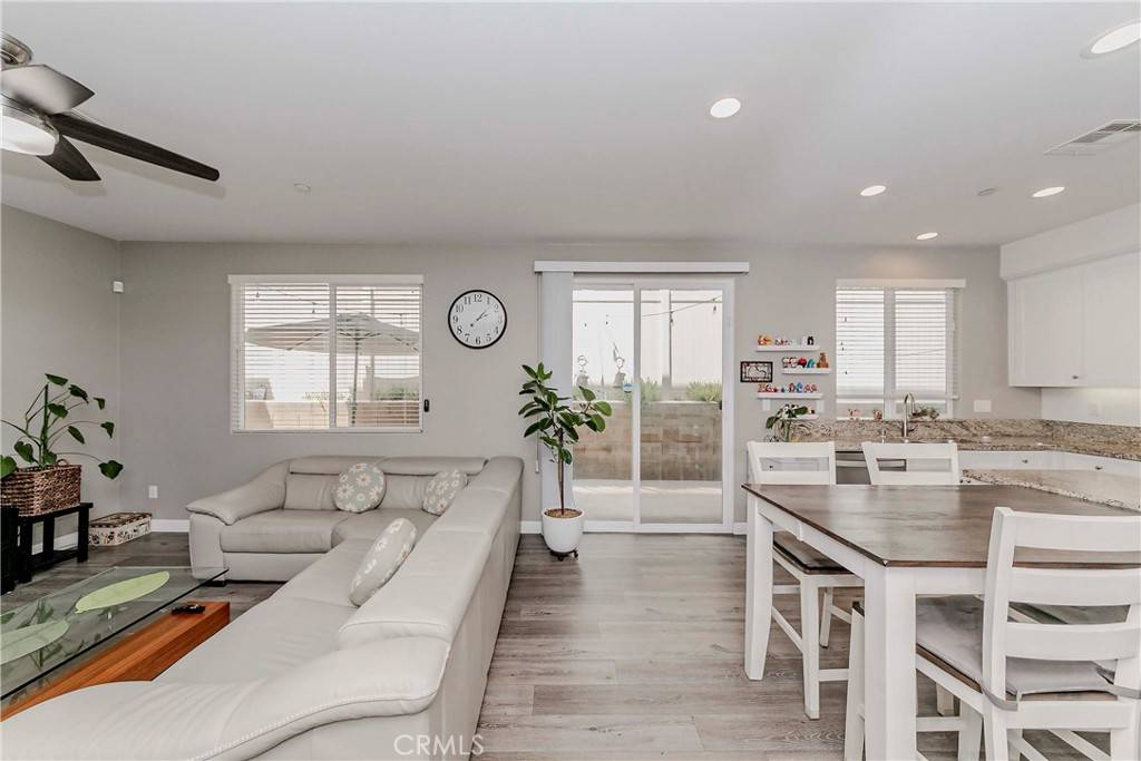 Harbor City, CA 90710,815 W 255th ST