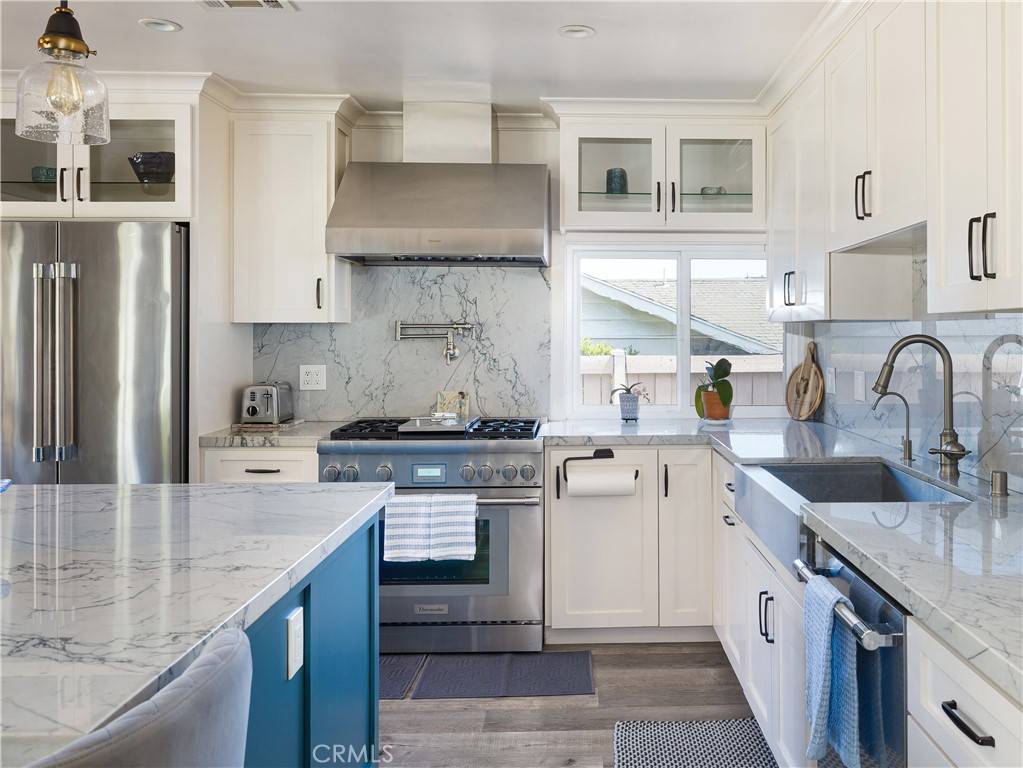 Rancho Palos Verdes, CA 90275,2805 Calle Aventura