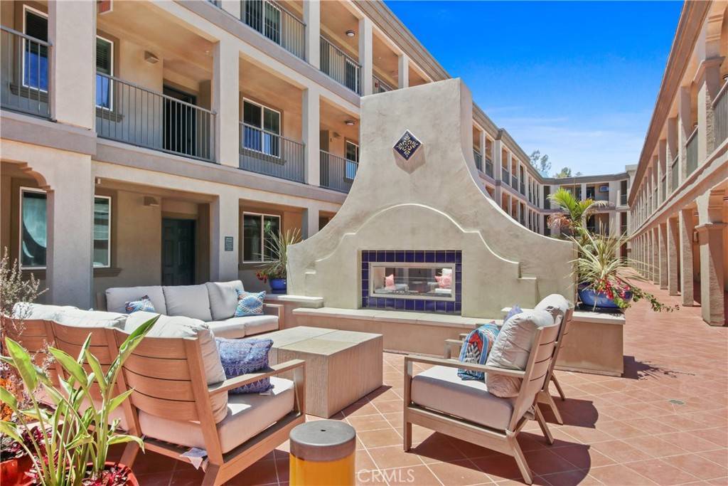 Rolling Hills Estates, CA 90274,927 Deep Valley DR #127