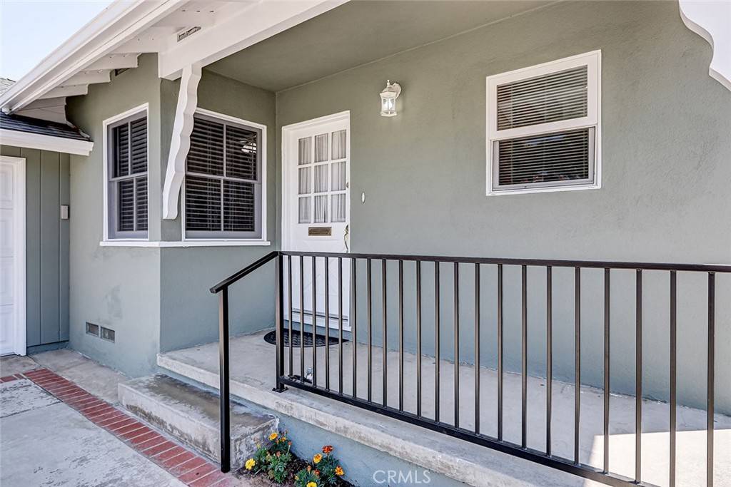Torrance, CA 90503,5102 W Carson ST