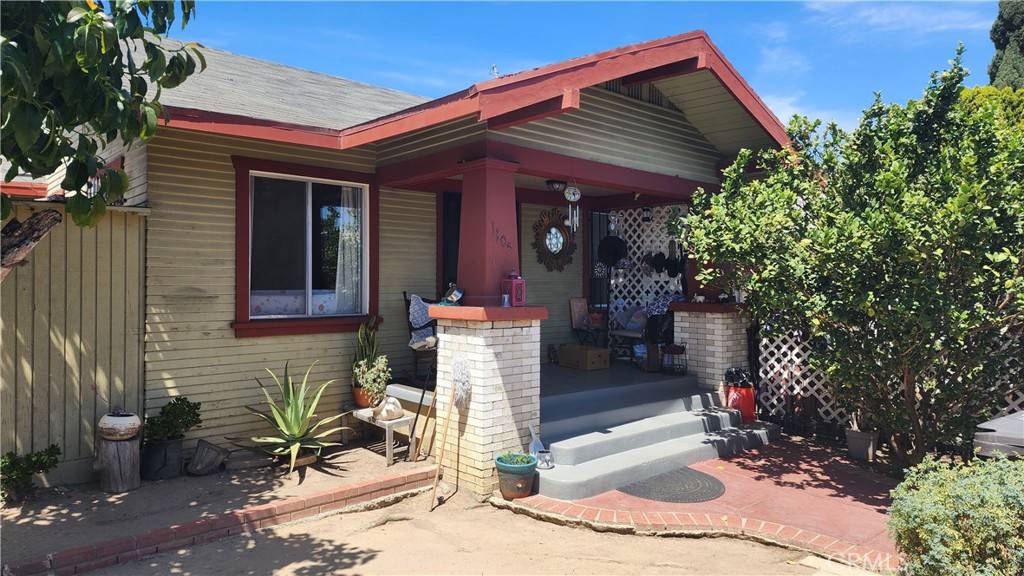 Long Beach, CA 90813,1105 Cherry Ave