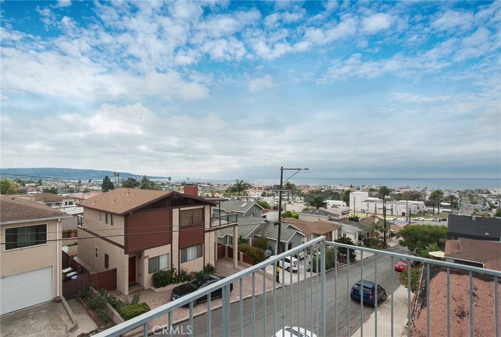 Hermosa Beach, CA 90254,919 14th ST