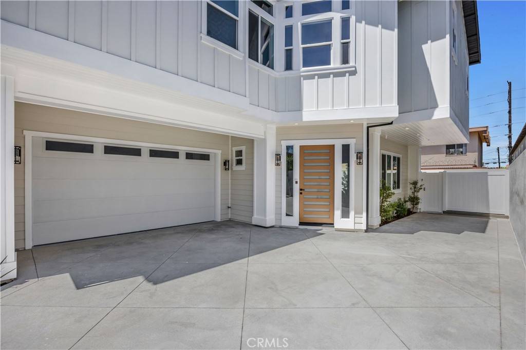 Redondo Beach, CA 90278,2619 Huntington LN #B