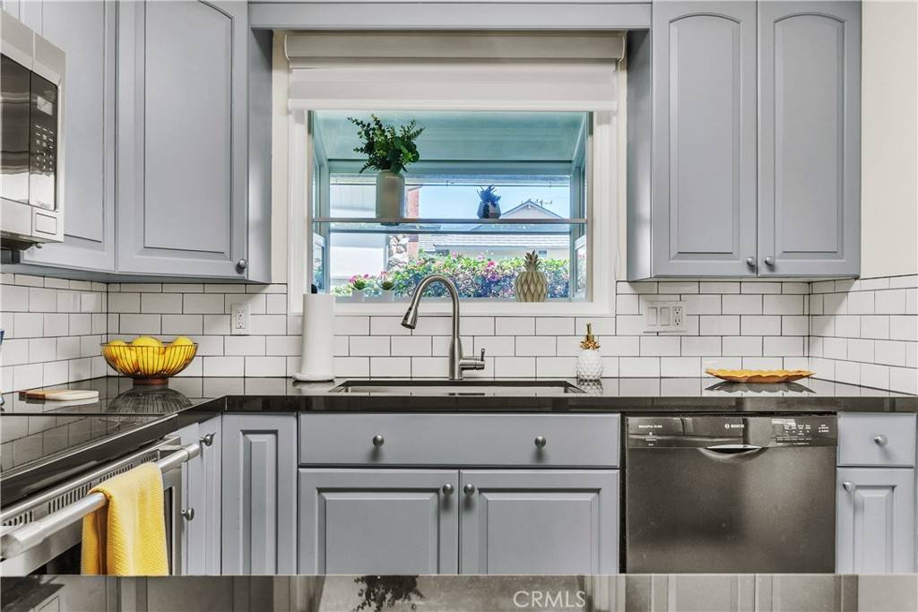 Torrance, CA 90505,23027 Nadine CIR #A