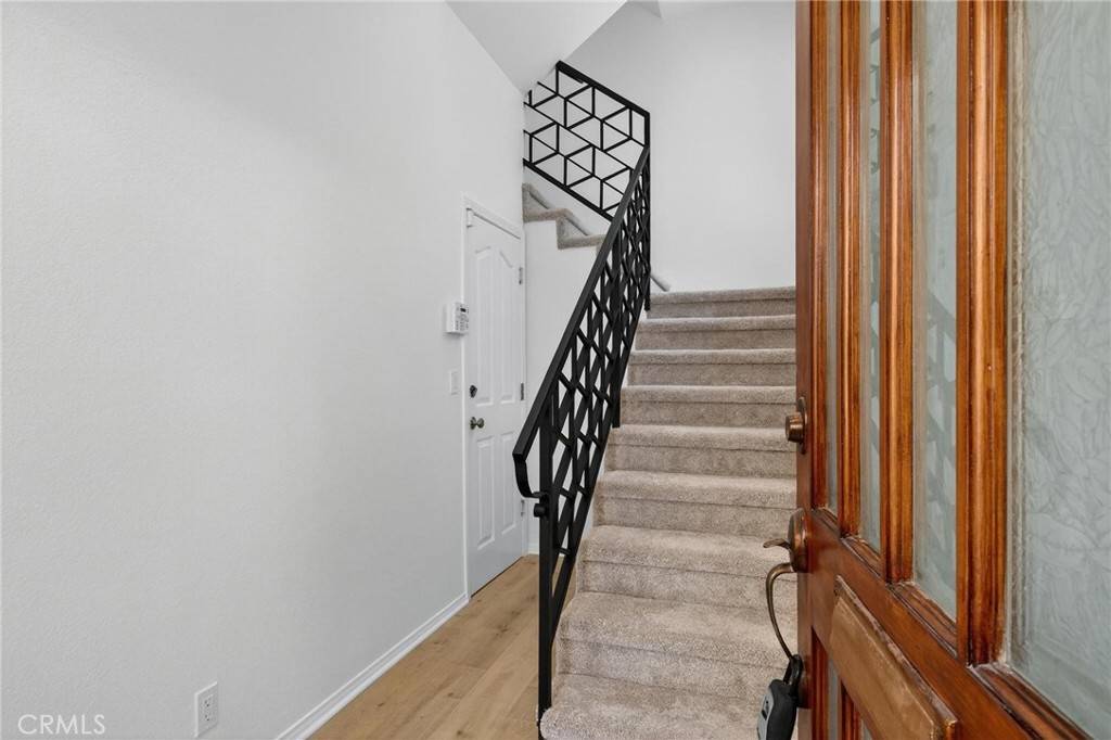Hermosa Beach, CA 90254,849 Loma DR
