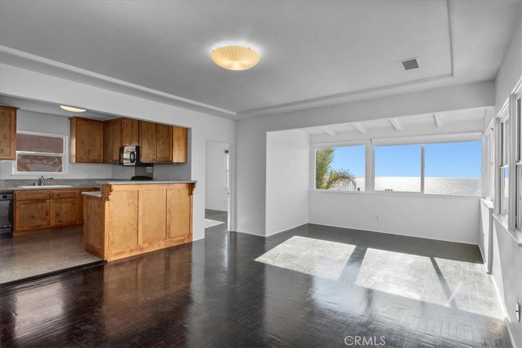 Manhattan Beach, CA 90266,3216 Highland AVE