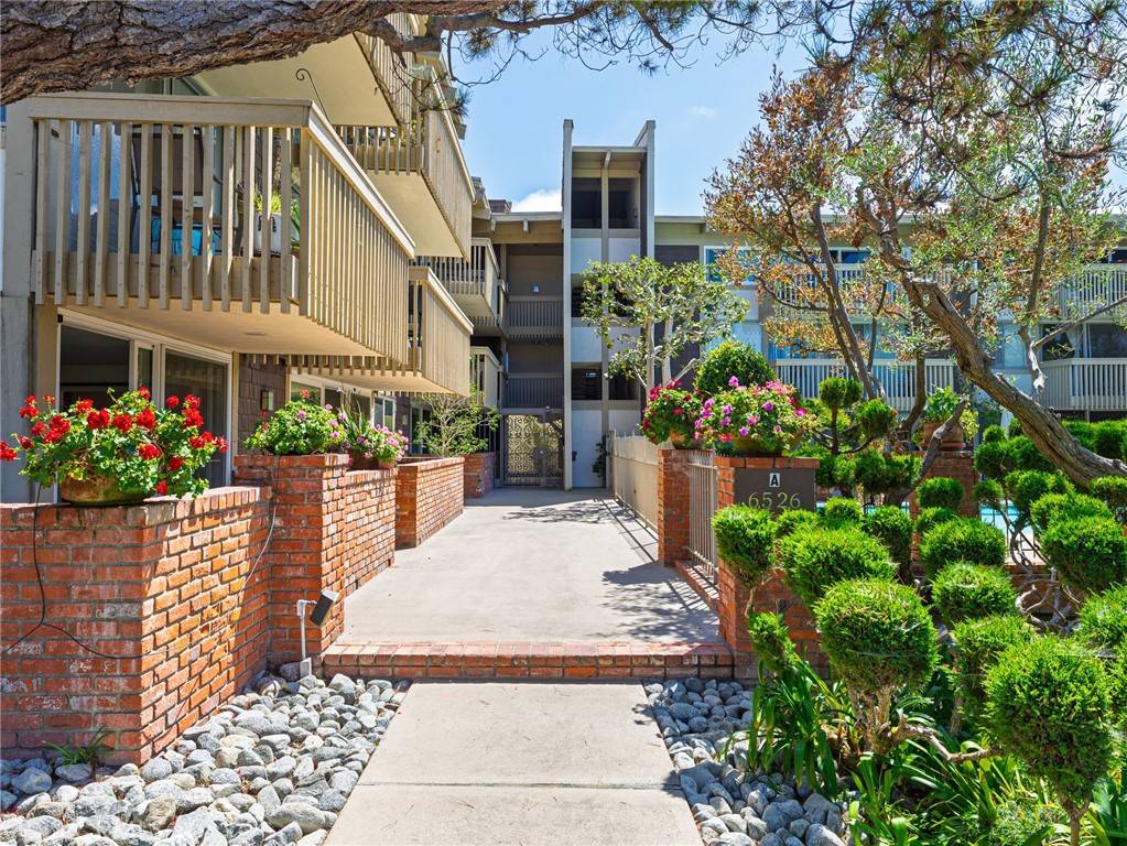Rancho Palos Verdes, CA 90275,6526 Ocean Crest DR
