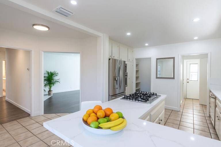 Gardena, CA 90247,736 W 158th ST