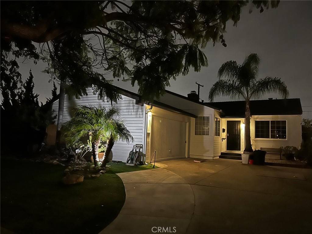 Gardena, CA 90247,736 W 158th ST