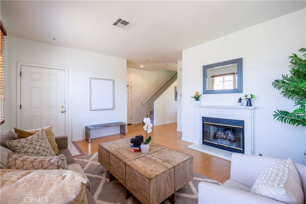 Pasadena, CA 91101,372 S Marengo AVE #108