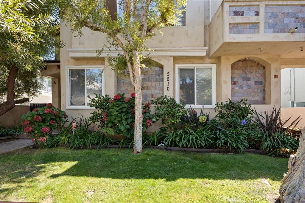 Redondo Beach, CA 90278,2210 Mathews AVE #A