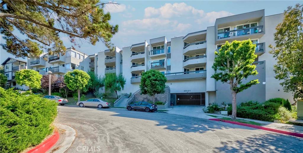 Rancho Palos Verdes, CA 90275,28121 Highridge RD #405