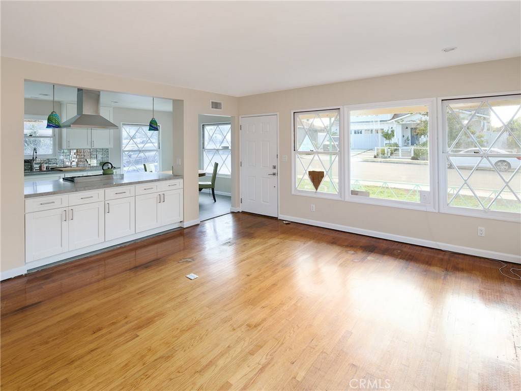 El Segundo, CA 90245,526 California ST