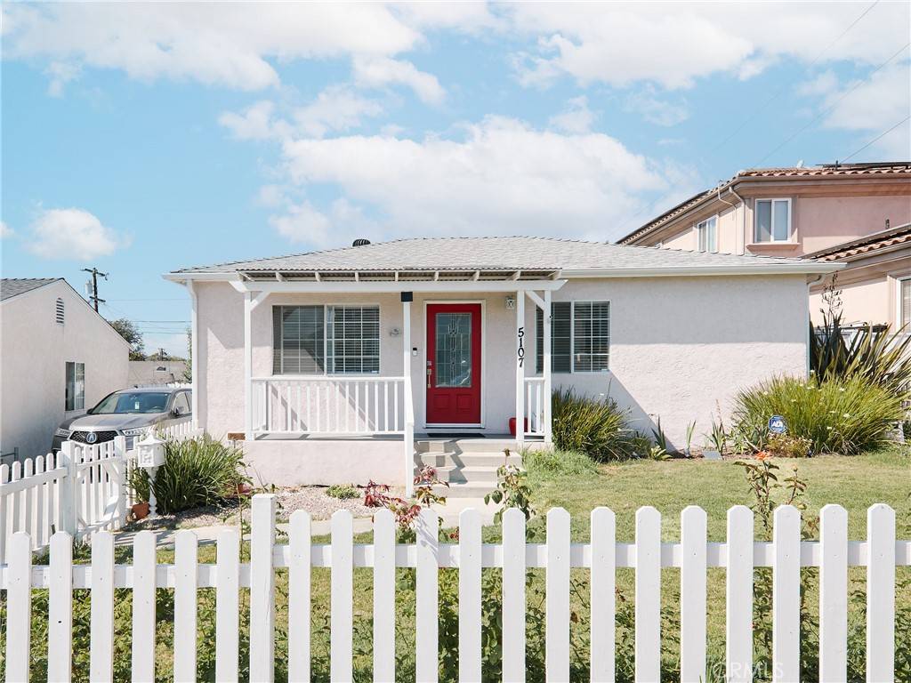 Hawthorne, CA 90250,5107 W 138th ST